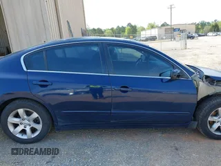 2009 Nissan Altima SL with VIN 1N4AL21E09N507553, listed as a IAAI auction lot 42008062 with 204,308 mi miles and . Bid and sale history available at DreamBid. Image 13.
