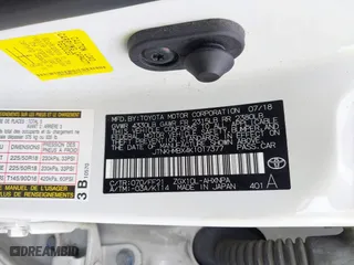 2019 Toyota C-HR XLE with VIN JTNKHMBX4K1017377, listed as a IAAI auction lot 40049656 with 71,308 mi miles. Bid and sale history available at carsss.com. Image 9.
