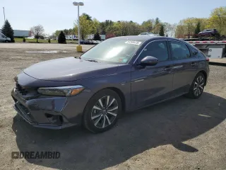 2024 Honda Civic EX-L z VIN 19XFL1H75RE031662, wystawiony jako Copart lot #54399475 z przebiegiem 3 718 mil mil oraz Szkoda całkowita • Salvage title. Historia ofert i sprzedaży dostępna na DreamBid. Obrazek 1.