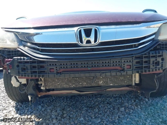 2017 Honda Accord Sedan Sport SE with VIN 1HGCR2F18HA189681, listed as a IAAI auction lot 41789772 with 1 mi miles. Bid and sale history available at carsss.com. Image 6.