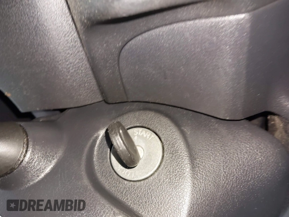 2014 Nissan Versa SV with VIN 3N1CN7AP5EL804830, listed as a IAAI auction lot 41886107 with 140,952 mi miles. Bid and sale history available at carsss.com. Image 11.