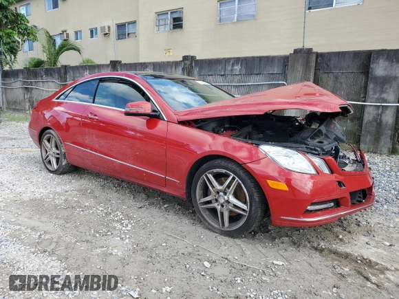 2013 Mercedes-Benz E 350 with VIN WDDKJ5KB9DF192237, listed as a Copart auction lot 75918194 with 98,118 mi miles and Salvage Title. Bid and sale history available at DreamBid. Image 4.