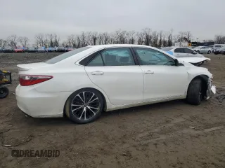 2016 Toyota Camry XLE with VIN 4T1BF1FK2GU174530, listed as a Copart auction lot 43219995 with 125,628 mi miles and Salvage Title. Bid and sale history available at DreamBid. Image 3.