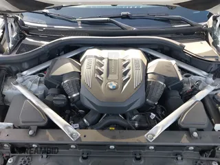 2022 BMW X6 M50i z VIN 5UXCY8C01N9J14882, wystawiony jako IAAI lot #41856966 z przebiegiem 22 893 mil mil oraz . Historia ofert i sprzedaży dostępna na DreamBid. Obrazek 10.