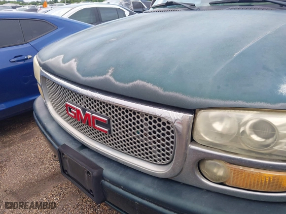 2004 GMC Yukon XL Denali with VIN 1GKFK66UX4J254627, listed as a IAAI auction lot 42000248 with 1 mi miles. Bid and sale history available at carsss.com. Image 6.