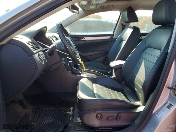 2012 Volkswagen Passat SE w/Sunroof with VIN 1VWBM7A36CC109156, listed as a Copart auction lot 77114994 with 162,809 mi miles and Salvage Title. Bid and sale history available at carsss.com. Image 7.
