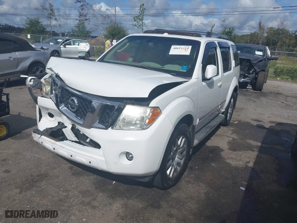 2012 Nissan Pathfinder SV with VIN 5N1AR1NN1CC616194, listed as a IAAI auction lot 40821219 with 104,698 mi miles. Bid and sale history available at carsss.com. Image 17.