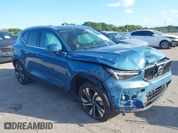2024 Volvo XC40 Plus Bright Theme with VIN YV4L12UE3R2342939, listed as a IAAI auction lot 41527678 with 2,234 mi miles. Bid and sale history available at carsss.com. Image 1.