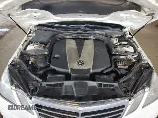 2011 Mercedes-Benz E 350 Luxury with VIN WDDHF2EB4BA498424, listed as a Copart auction lot 49117145 with 219,517 mi miles and Salvage title. Bid and sale history available at DreamBid. Image 11.