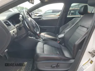 2013 Volkswagen Jetta GLI Autobahn с VIN 3VW4A7AJ2DM395295, выставлен на аукционе Copart как лот 60647345 с пробегом 198 802 миль миль и Списание • Salvage title. История ставок и продаж доступна на DreamBid. Изображение 7.