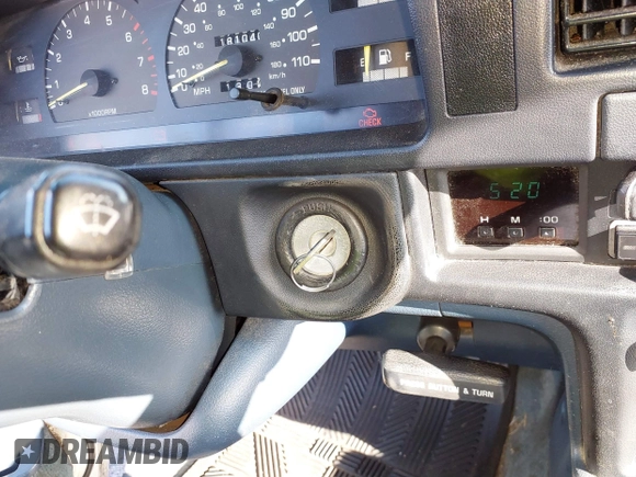1994 Toyota Pickup SR5 z VIN JT4VN13G3R5138301, wystawiony jako IAAI lot #41871065 z przebiegiem 181 040 mil mil oraz . Historia ofert i sprzedaży dostępna na DreamBid. Obrazek 11.