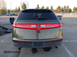 2011 Lincoln MKT with VIN 2LMHJ5AR8BBJ54371, listed as a IAAI auction lot 41147331 with 111,347 mi miles and . Bid and sale history available at DreamBid. Image 16.
