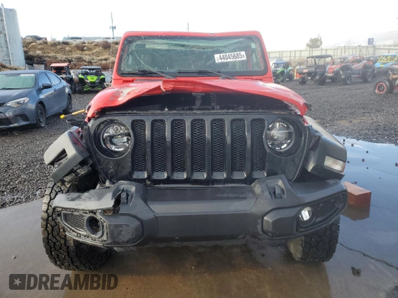 2021 Jeep Wrangler Unlimited Sport Altitude with VIN 1C4HJXDGXMW546873, listed as a Copart auction lot 44045685 with 33,592 mi miles and Salvage Title. Bid and sale history available at carsss.com. Image 5.