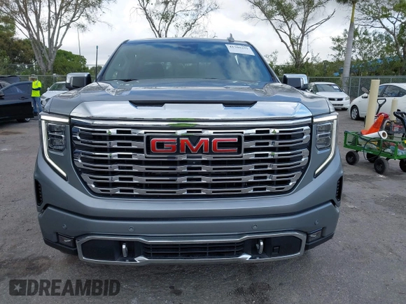 2023 GMC Sierra 1500 with VIN 3GTPHGE86PG352567, listed as a IAAI auction lot 41705291 with 14,800 mi miles and . Bid and sale history available at DreamBid. Image 13.