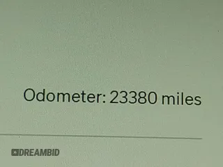 2023 Rivian R1T Adventure z VIN 7FCTGAAAXPN019894, wystawiony jako IAAI lot #42168226 z przebiegiem 23 380 mil mil oraz . Historia ofert i sprzedaży dostępna na DreamBid. Obrazek 16.