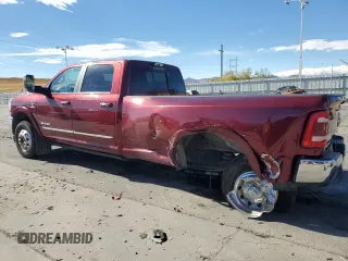 2019 Ram 3500 Limited with VIN 3C63RRRL6KG720302, listed as a Copart auction lot 76764734 with 111,361 mi miles and Salvage Title. Bid and sale history available at carsss.com. Image 2.