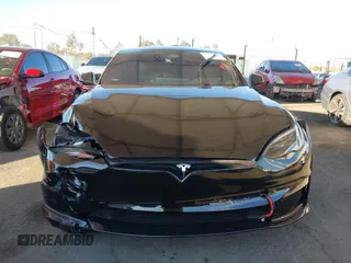 2023 Tesla Model S Plaid с VIN 5YJSA1E66PF518117, выставлен на аукционе IAAI как лот 41344515 с пробегом Не указан миль и . История ставок и продаж доступна на DreamBid. Изображение 12.