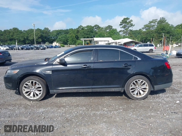 2016 Ford Taurus SEL with VIN 1FAHP2E89GG157557, listed as a IAAI auction lot 42501257 with 226,922 mi miles and . Bid and sale history available at DreamBid. Image 14.