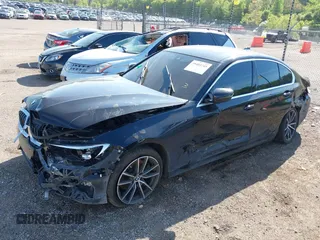 2020 BMW 3 Series 330i xDrive with VIN 3MW5R7J06L8B10285, listed as a IAAI auction lot 39403745 with 58,242 mi miles. Bid and sale history available at carsss.com. Image 17.