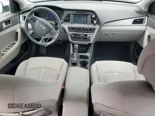 2016 Hyundai Sonata SE z VIN 5NPE24AF9GH369351, wystawiony jako Copart lot #59766145 z przebiegiem 100 888 mil mil oraz Czysty tytuł • Clean title. Historia ofert i sprzedaży dostępna na DreamBid. Obrazek 8.