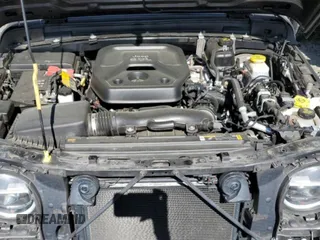2021 Jeep Wrangler Unlimited 80th Anniversary with VIN 1C4HJXDN0MW792927, listed as a Copart auction lot 53498075 with 74,042 mi miles and Salvage title. Bid and sale history available at DreamBid. Image 12.