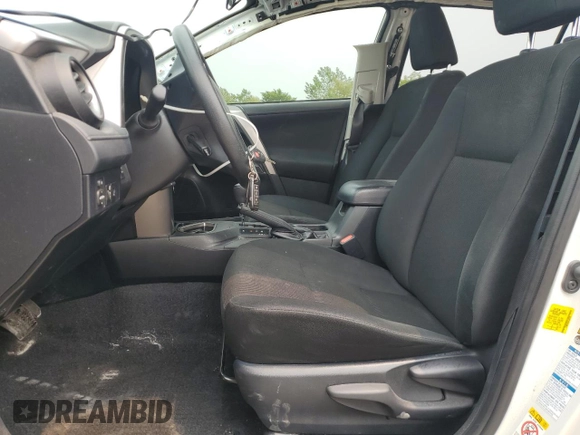 2018 Toyota RAV4 LE z VIN JTMBFREV2JJ249752, wystawiony jako Copart lot #58369165 z przebiegiem 69 474 mil mil oraz Szkoda całkowita • Salvage title. Historia ofert i sprzedaży dostępna na DreamBid. Obrazek 7.