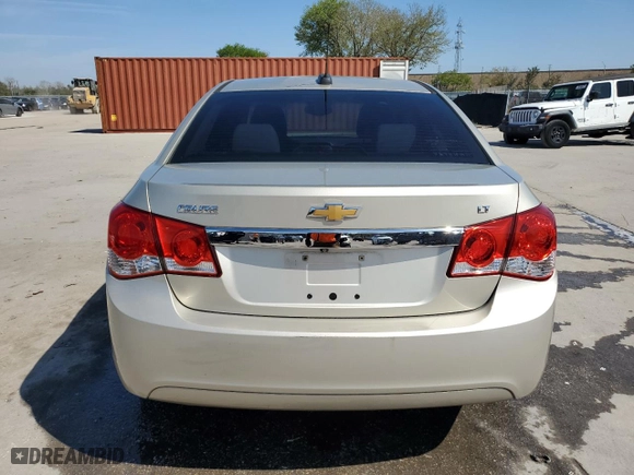 2016 Chevrolet Cruze Limited LT with VIN 1G1PE5SBXG7180562, listed as a Copart auction lot 46368185 with 149,674 mi miles and Salvage Title. Bid and sale history available at carsss.com. Image 6.