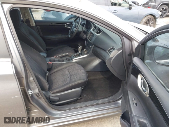 2017 Nissan Sentra S z VIN 3N1AB7AP3HY394567, wystawiony jako IAAI lot #42061796 z przebiegiem 78 318 mil mil oraz . Historia ofert i sprzedaży dostępna na DreamBid. Obrazek 5.