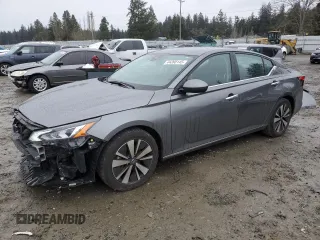 2022 Nissan Altima SV z VIN 1N4BL4DV0NN383516, wystawiony jako Copart lot #44398145 z przebiegiem 67 129 mil mil oraz Szkoda całkowita • Salvage title. Historia ofert i sprzedaży dostępna na DreamBid. Obrazek 1.
