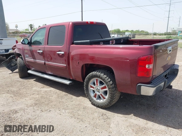 2013 Chevrolet Silverado 1500 LT with VIN 3GCPCSE02DG379501, listed as a IAAI auction lot 41714696 with 152,248 mi miles and . Bid and sale history available at DreamBid. Image 3.