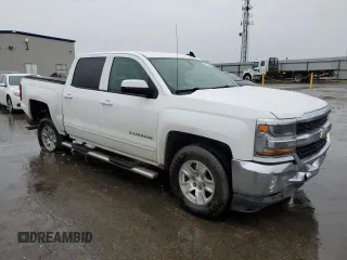 2017 Chevrolet Silverado 1500 LT with VIN 3GCPCREH1HG440762, listed as a Copart auction lot 86527844 with 238,123 mi miles and Salvage Title. Bid and sale history available at DreamBid. Image 4.