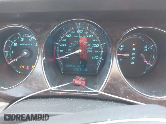 2010 Ford Taurus Limited with VIN 1FAHP2FW4AG121926, listed as a IAAI auction lot 41730541 with 172,363 mi miles. Bid and sale history available at carsss.com. Image 16.