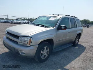 2004 Chevrolet TrailBlazer LT with VIN 1GNDS13SX42239605, listed as a IAAI auction lot 41862159 with 235,797 mi miles. Bid and sale history available at carsss.com. Image 6.