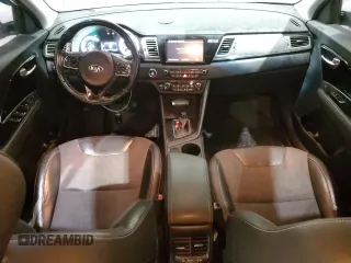 2017 Kia Niro EX with VIN KNDCC3LC0H5055039, listed as a Copart auction lot 51943185 with 115,571 mi miles and Clean Title. Bid and sale history available at carsss.com. Image 8.