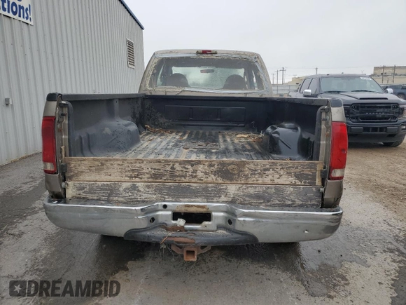 2003 Ford Super Duty F-250 XL with VIN 1FTNX21L63ED45868, listed as a Copart auction lot 81646154 with 92,643 mi miles and Clean Title. Bid and sale history available at carsss.com. Image 6.