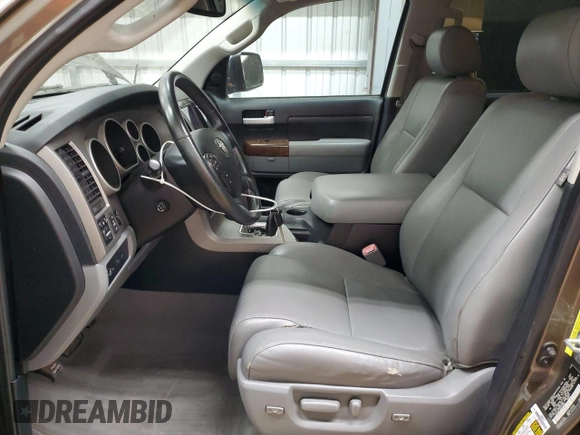 2010 Toyota Tundra Limited z VIN 5TFHW5F16AX119890, wystawiony jako Copart lot #88932465 z przebiegiem 312 300 mil mil oraz Czysty tytuł • Clean title. Historia ofert i sprzedaży dostępna na DreamBid. Obrazek 7.