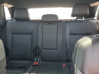 2023 Volkswagen Atlas SE z VIN 1V2JE2CAXPC216712, wystawiony jako Copart lot #58608325 z przebiegiem 22 649 mil mil oraz Szkoda całkowita • Salvage title. Historia ofert i sprzedaży dostępna na DreamBid. Obrazek 10.