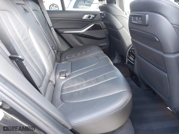2019 BMW X5 xDrive40i with VIN 5UXCR6C55KLL51239, listed as a IAAI auction lot 41519315 with 49,943 mi miles. Bid and sale history available at carsss.com. Image 8.
