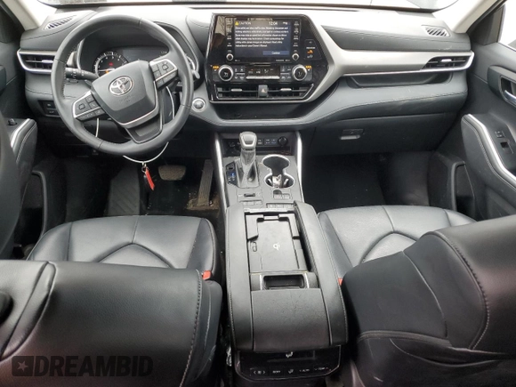 2022 Toyota Highlander XLE z VIN 5TDHZRBH5NS584920, wystawiony jako Copart lot #54503915 z przebiegiem 24 535 mil mil oraz Szkoda całkowita • Salvage title. Historia ofert i sprzedaży dostępna na DreamBid. Obrazek 8.