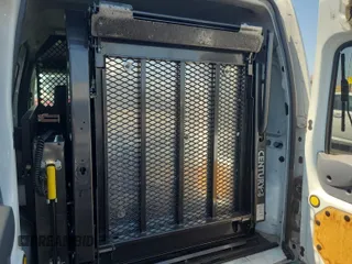 2013 Ford Transit Connect XLT с VIN NM0LS6BN7DT173972, выставлен на аукционе IAAI как лот 42670525 с пробегом 264 389 миль миль и . История ставок и продаж доступна на DreamBid. Изображение 28.