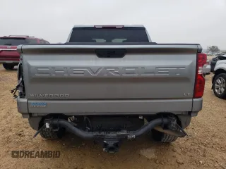 2023 Chevrolet Silverado 1500 LT with VIN 2GCPACED4P1153813, listed as a Copart auction lot 44758635 with 33,784 mi miles and Salvage Title. Bid and sale history available at DreamBid. Image 6.