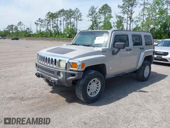 2007 Hummer H3 SUV z VIN 5GTDN13E178220977, wystawiony jako IAAI lot #42103127 z przebiegiem 121 449 mil mil oraz . Historia ofert i sprzedaży dostępna na DreamBid. Obrazek 2.