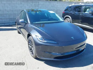 2025 Tesla Model 3 Long Range with VIN 5YJ3E1EAXSF940137, listed as a IAAI auction lot 41711018 with 544 mi miles. Bid and sale history available at carsss.com. Image 1.
