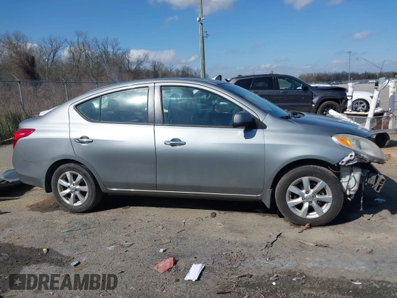 2012 Nissan Versa SL with VIN 3N1CN7AP6CL932748, listed as a IAAI auction lot 41532452 with 110,881 mi miles. Bid and sale history available at carsss.com. Image 14.
