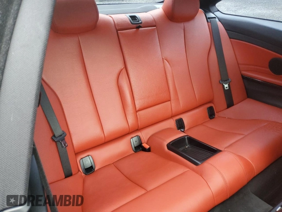 2017 BMW 4 Series 430i xDrive with VIN WBA4R9C39HK879013, listed as a Copart auction lot 61182725 with 102,448 mi miles and Salvage title. Bid and sale history available at DreamBid. Image 10.