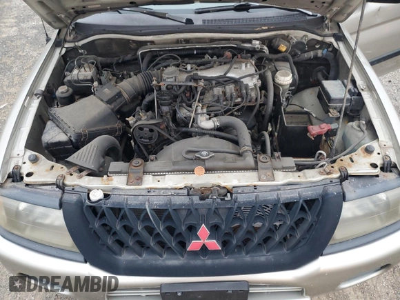 2001 Mitsubishi Montero ES z VIN JA4MT21H41P050234, wystawiony jako Copart lot #79230664 z przebiegiem 161 207 mil mil oraz Czysty tytuł • Clean title. Historia ofert i sprzedaży dostępna na DreamBid. Obrazek 12.