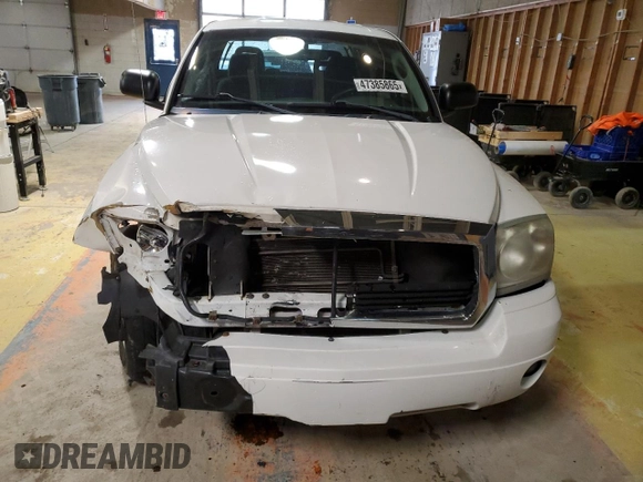 2007 Dodge Dakota SLT with VIN 1D7HE48KX7S212491, listed as a Copart auction lot 47385865 with 135,691 mi miles and Salvage Title. Bid and sale history available at DreamBid. Image 5.