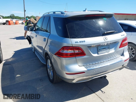 2012 Mercedes-Benz M 350 with VIN 4JGDA5HB4CA061749, listed as a IAAI auction lot 42312603 with 172,246 mi miles and . Bid and sale history available at DreamBid. Image 3.