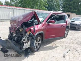 2019 Jeep Cherokee Limited z VIN 1C4PJLDB1KD443567, wystawiony jako IAAI lot #42260548 z przebiegiem Nie podano mil oraz . Historia ofert i sprzedaży dostępna na DreamBid. Obrazek 2.