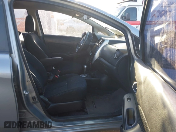 2015 Nissan Note SV with VIN 3N1CE2CP9FL374382, listed as a IAAI auction lot 41851913 with 201,823 mi miles and . Bid and sale history available at DreamBid. Image 5.